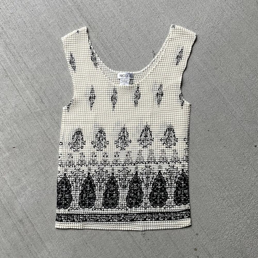 vintage 00s cream and black crinkle pleated tank top | size m/l